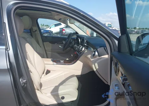 2018 Mercedes-Benz Glc 300 from USA, damaged, VIN WDC0G4JB1JV018024